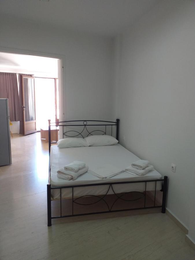 Happy Suite Iraklio Exterior foto