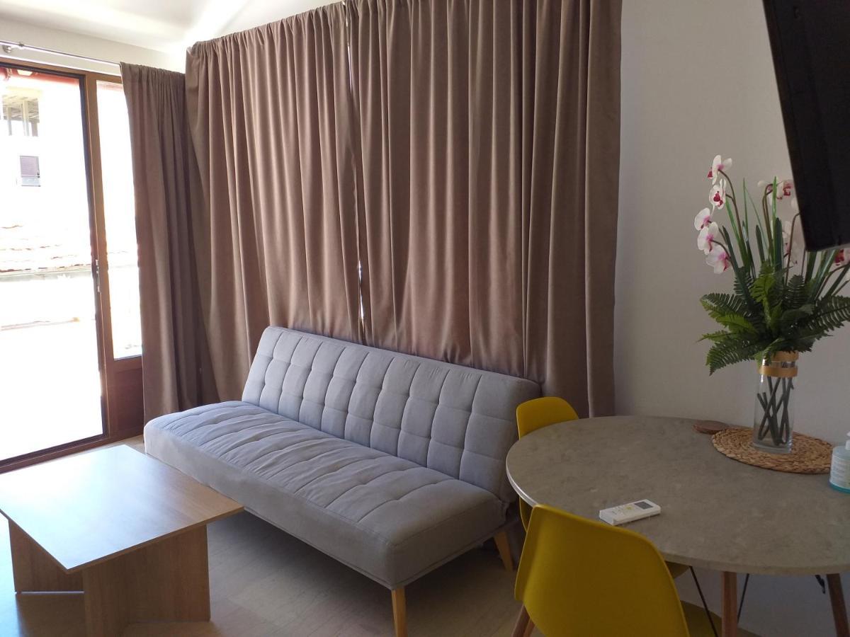 Happy Suite Iraklio Exterior foto